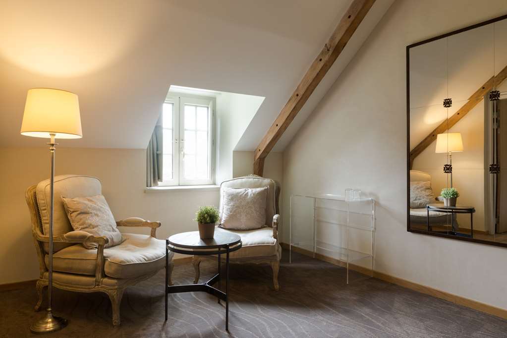 Hotel De L'Abbaye Le Tronchet  Pokoj fotografie